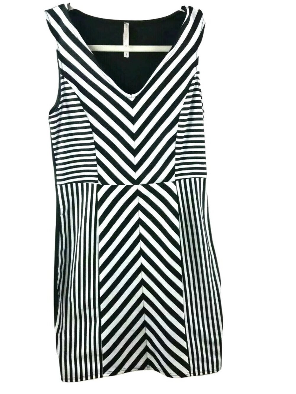Soul Harmony Energy Sleeveless Dress Small Black White Striped Fitted Stretch - Picture 6 of 6
